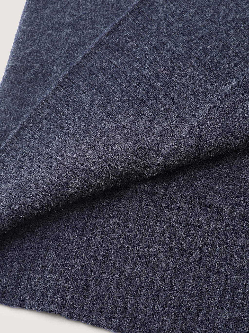 Straight-Sleeve Hooded Solid Pullover