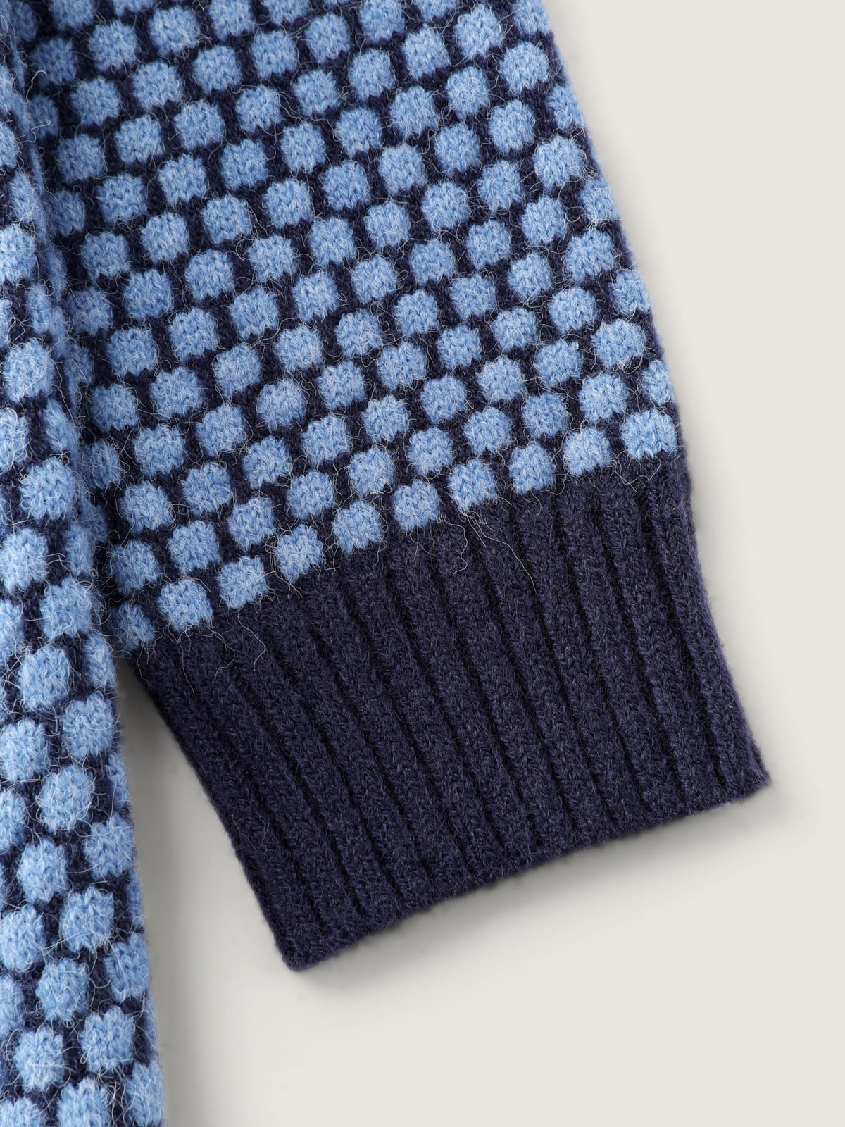 Supersoft Geometric Textured Super Stretchy Pullover