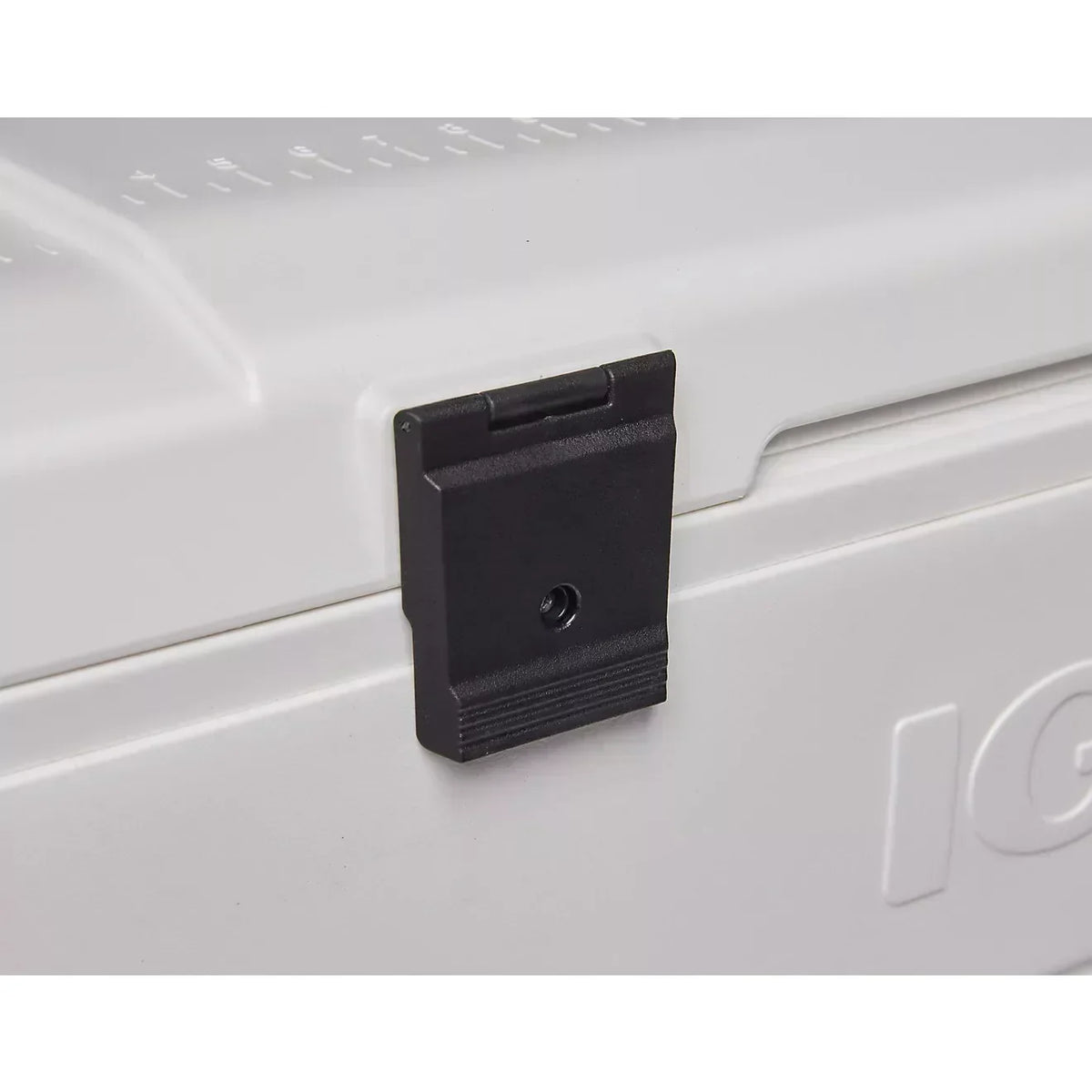 Igloo MaxCold 152-qt. Cooler White 01