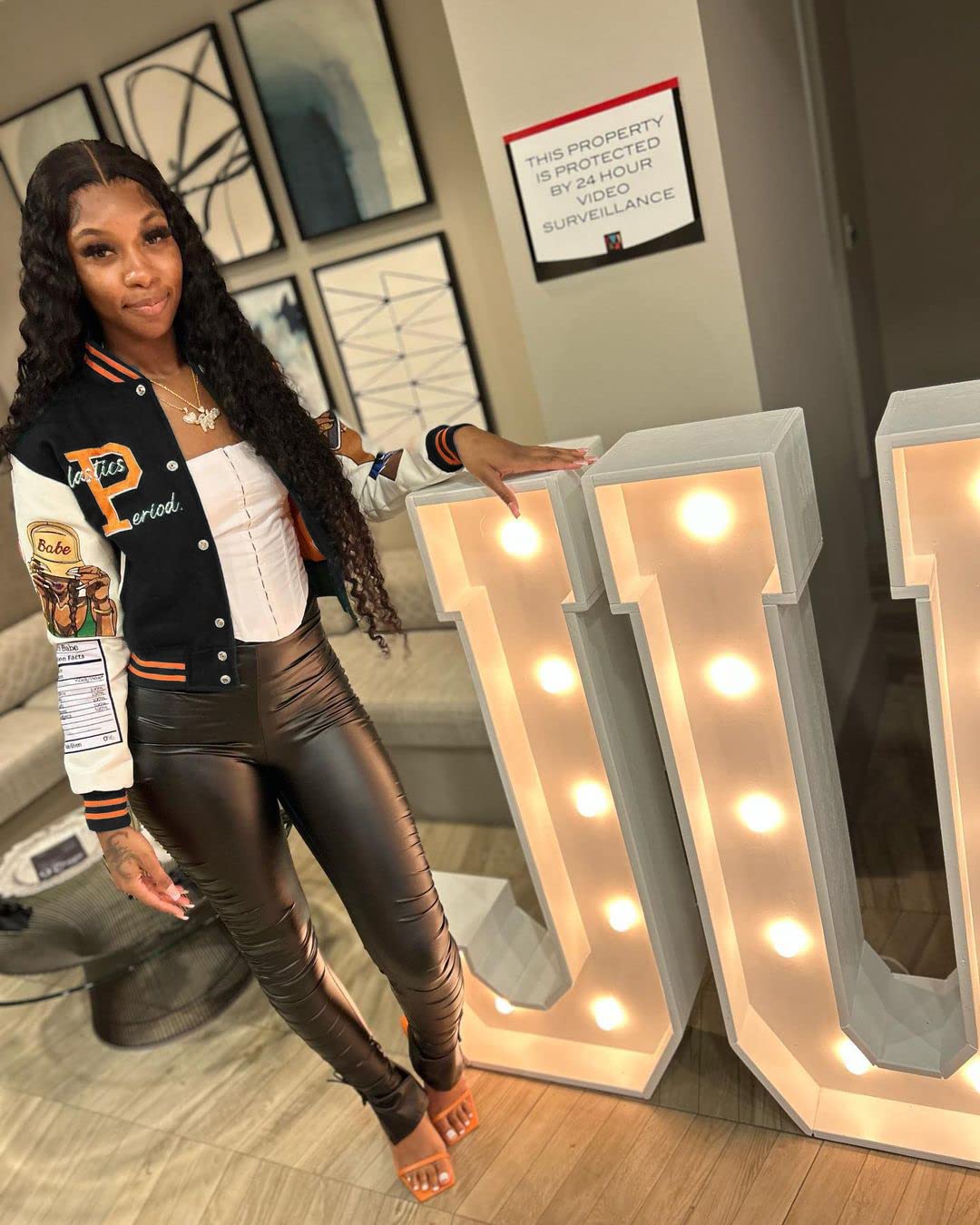 NIFTRIRY Varsity Jacket Women Patch Casual Jacket Cropped Jacket Leather Jacket Women Festival Outfits for Women