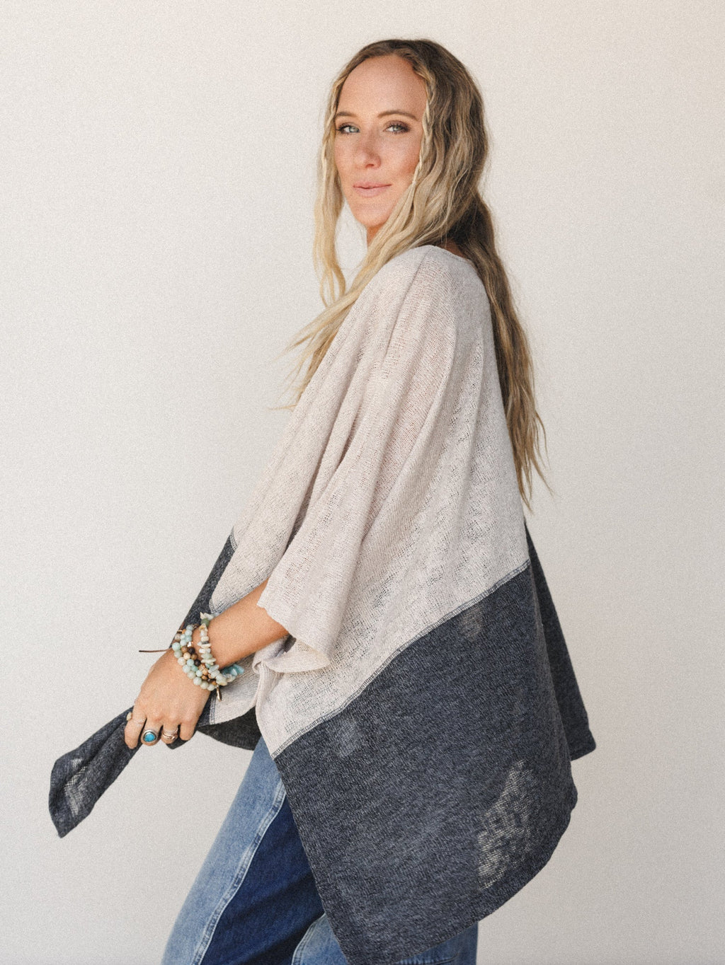The Nest Bold Horizon Top - Beige Black
