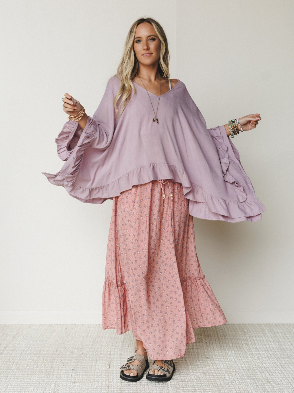 The Nest Let Me Ruffled Poncho Top - Pale Plum